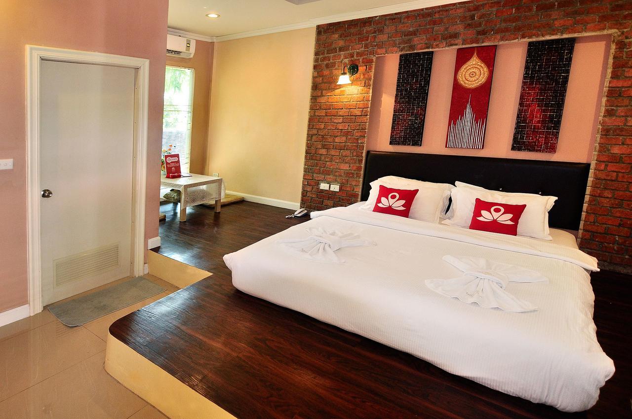 Zen Rooms Ladprao Soi 71 Bangkok Exterior photo